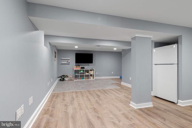 108 CANTERBURY DR, Wallingford, PA 19086