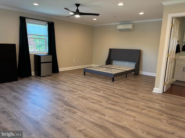 108 CANTERBURY DR, Wallingford, PA 19086