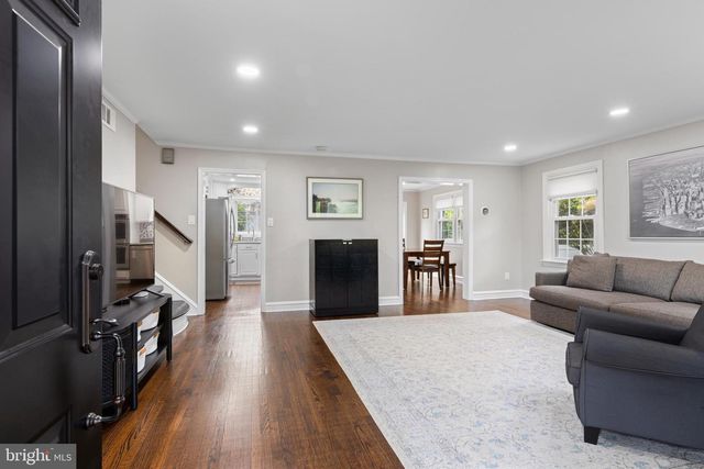 108 CANTERBURY DR, Wallingford, PA 19086