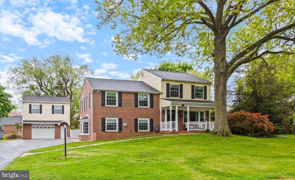 108 CANTERBURY DR, Wallingford, PA 19086