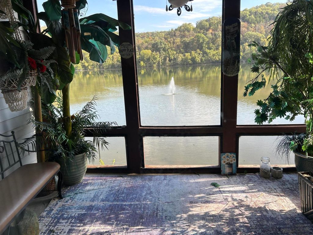 2529 State Hwy 176, A-7, Rockaway Beach, MO 65740