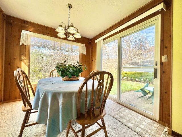 6116 Ridge Drive, Woodbury, MN 55125