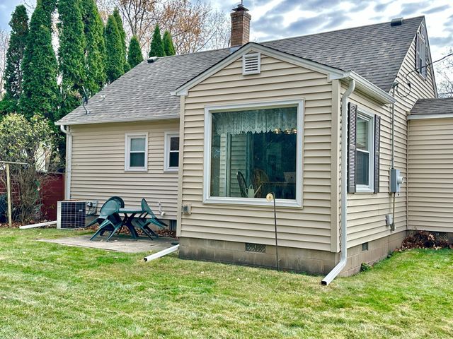 6116 Ridge Drive, Woodbury, MN 55125