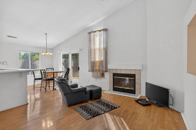 2450 Fairway Glen St, Stockton, CA 95206