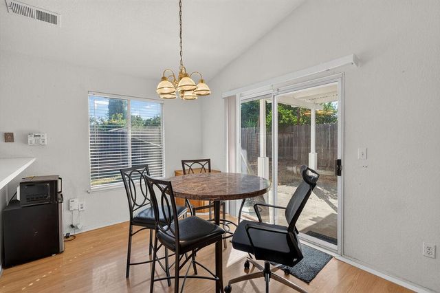 2450 Fairway Glen St, Stockton, CA 95206