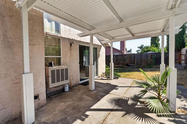2450 Fairway Glen St, Stockton, CA 95206