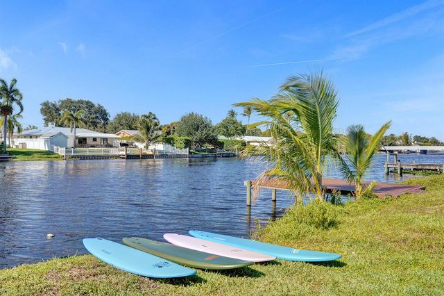 271 Oregon Lane, Boca Raton, FL 33487
