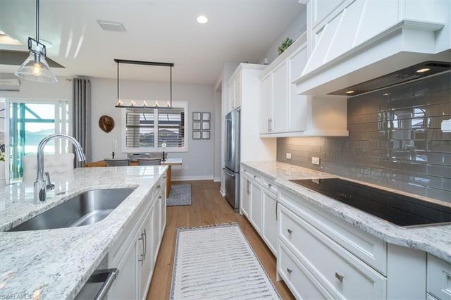 14372 Neptune AVE, Naples, FL 34114