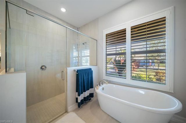14372 Neptune AVE, Naples, FL 34114