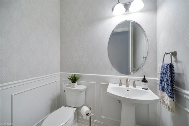 14372 Neptune AVE, Naples, FL 34114