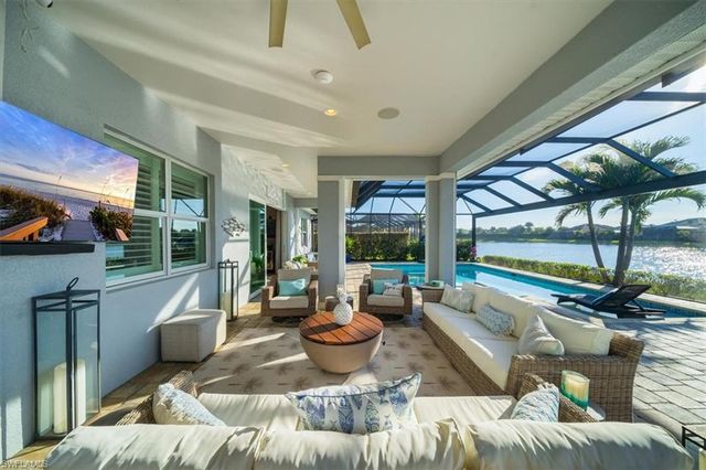14372 Neptune AVE, Naples, FL 34114