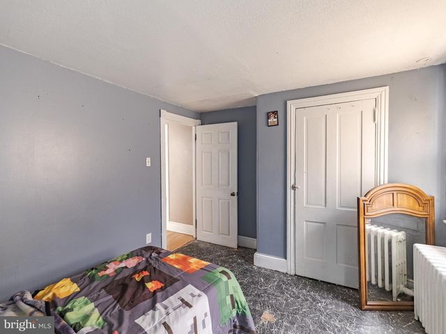 628 PINE ST, Bristol, PA 19007