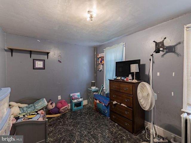 628 PINE ST, Bristol, PA 19007
