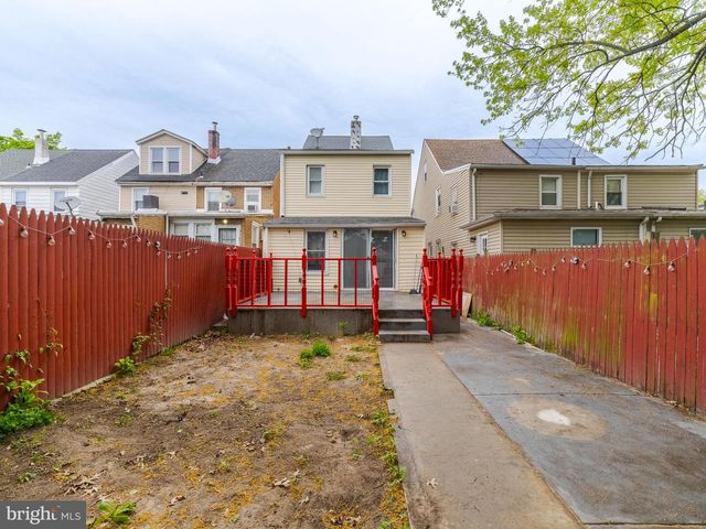 628 PINE ST, Bristol, PA 19007