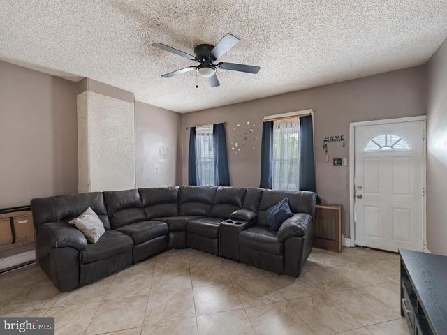 628 PINE ST, Bristol, PA 19007