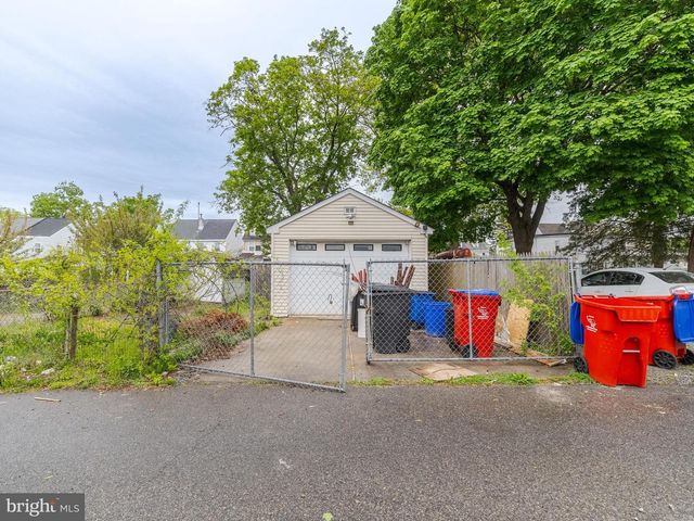 628 PINE ST, Bristol, PA 19007
