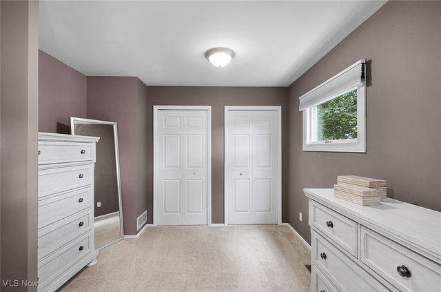 266 Jananna Drive, Berea, OH 44017