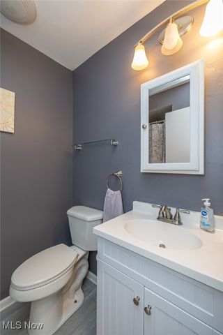 266 Jananna Drive, Berea, OH 44017