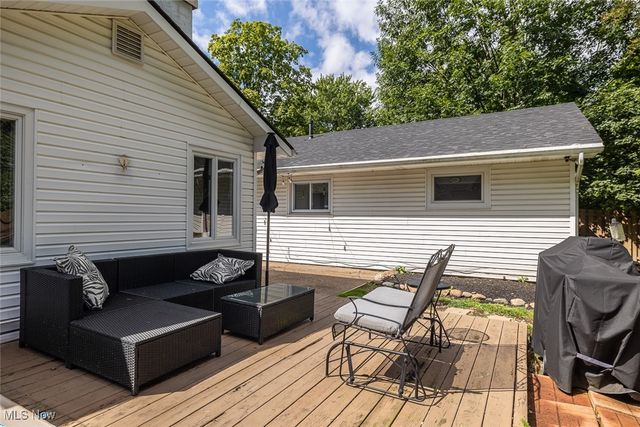 266 Jananna Drive, Berea, OH 44017