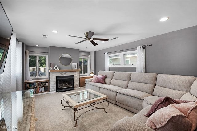 266 Jananna Drive, Berea, OH 44017