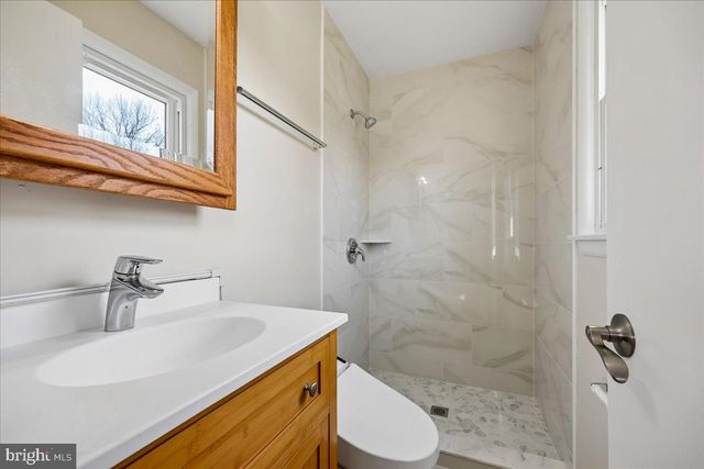 11924 FERNSHIRE RD, Gaithersburg, MD 20878