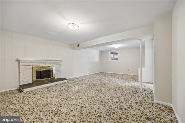 11924 FERNSHIRE RD, Gaithersburg, MD 20878