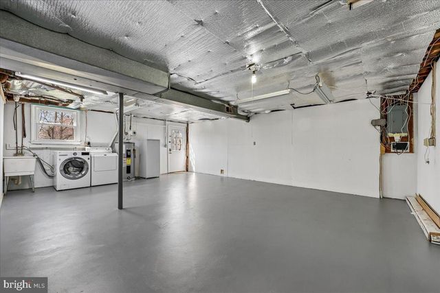 11924 FERNSHIRE RD, Gaithersburg, MD 20878