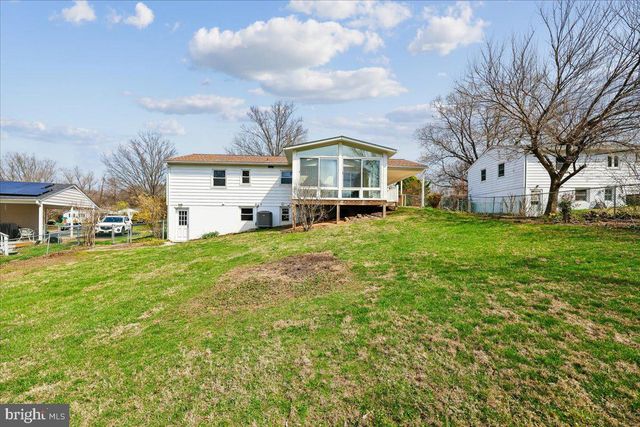 11924 FERNSHIRE RD, Gaithersburg, MD 20878