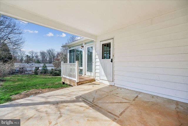 11924 FERNSHIRE RD, Gaithersburg, MD 20878