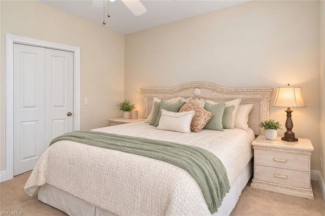 4832 Cerromar DR, Naples, FL 34112