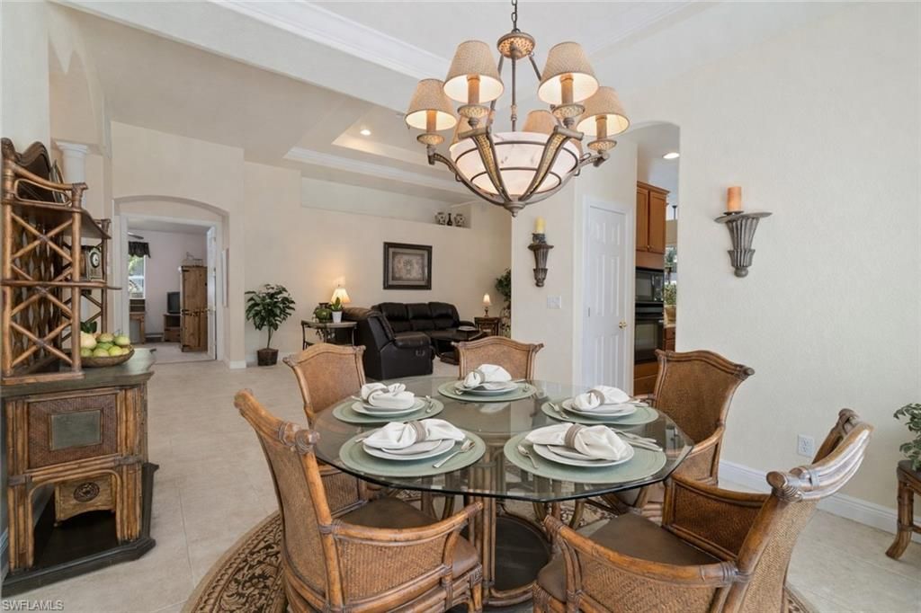 4832 Cerromar DR, NAPLES, FL 34112 — photo 4