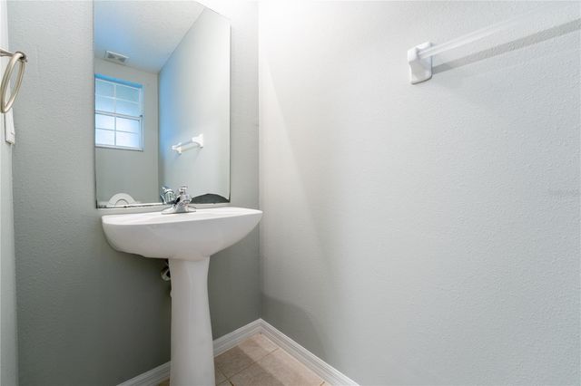 9609 CARLSDALE DRIVE, Riverview, FL 33578