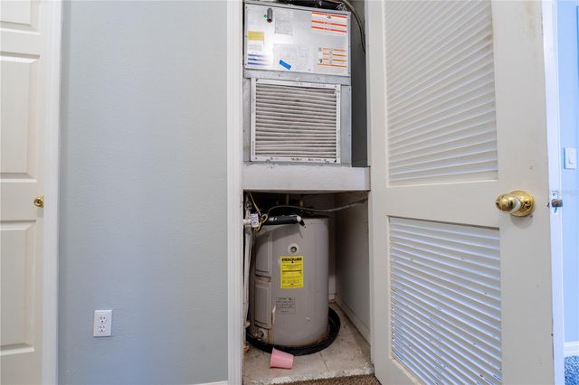 9609 CARLSDALE DRIVE, Riverview, FL 33578