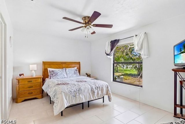 4407 SW 7th PL 4, Cape Coral, FL 33914