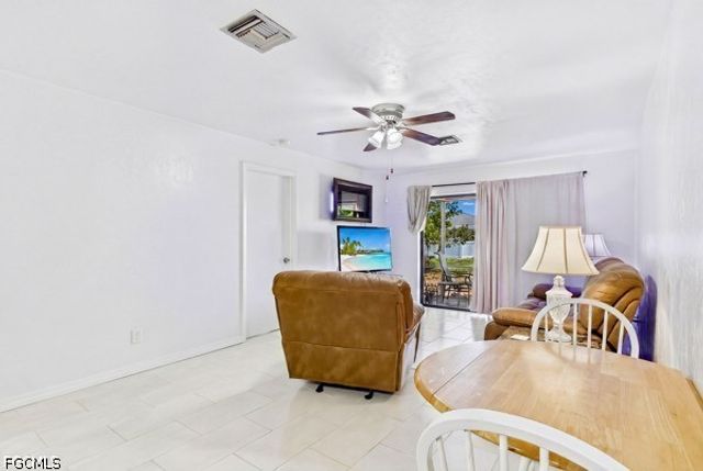 4407 SW 7th PL 4, Cape Coral, FL 33914