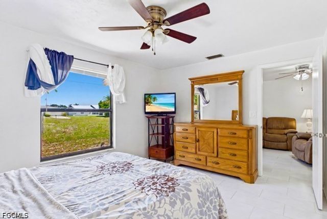 4407 SW 7th PL 4, Cape Coral, FL 33914