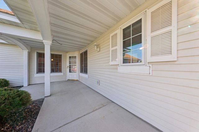 6524 Riverwood Lane, Brooklyn Center, MN 55430
