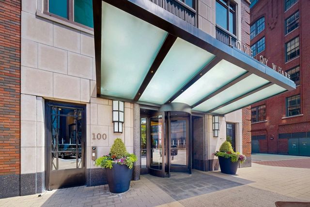 100 Lovejoy Wharf 5Q, Boston, MA 02114