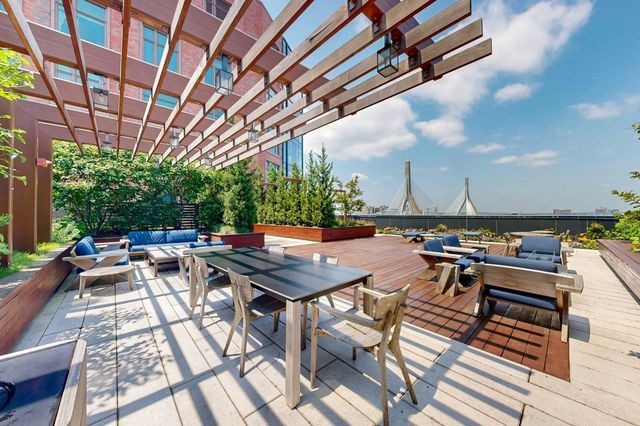 100 Lovejoy Wharf 5Q, Boston, MA 02114