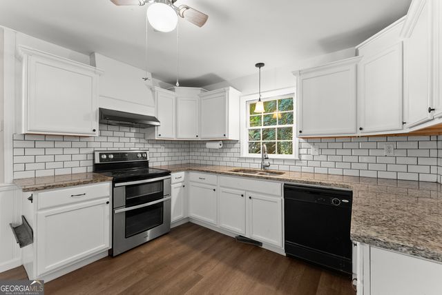 546 Barron Drive, Clarkesville, GA 30523