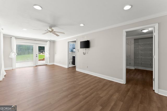 546 Barron Drive, Clarkesville, GA 30523