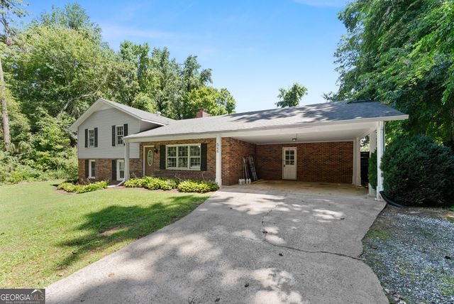 546 Barron Drive, Clarkesville, GA 30523