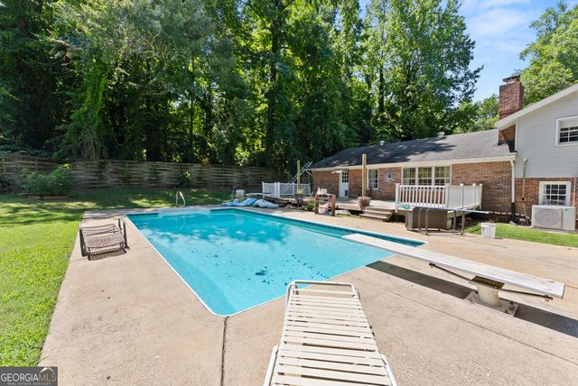 546 Barron Drive, Clarkesville, GA 30523