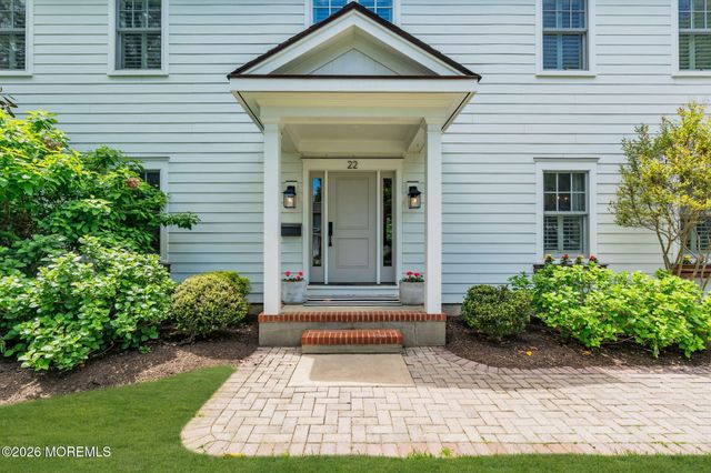 22 1st Street, Rumson, NJ 07760