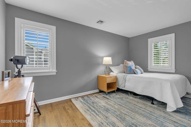 22 1st Street, Rumson, NJ 07760