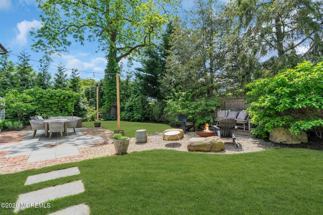 22 1st Street, Rumson, NJ 07760