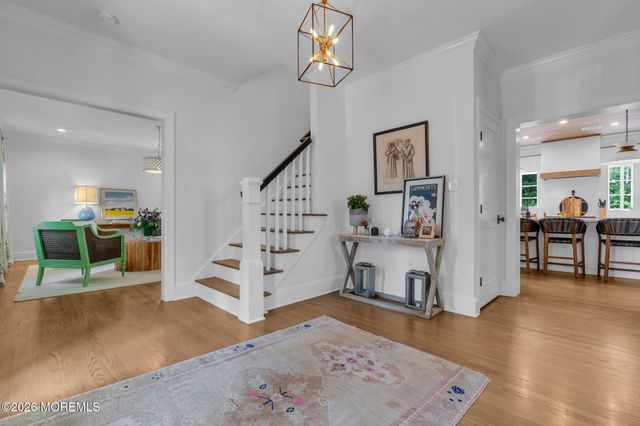 22 1st Street, Rumson, NJ 07760
