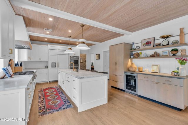 22 1st Street, Rumson, NJ 07760