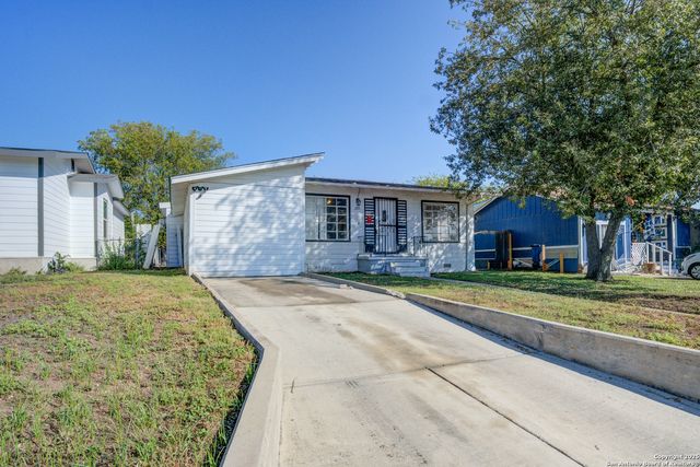2375 Burnet, San Antonio, TX 78202