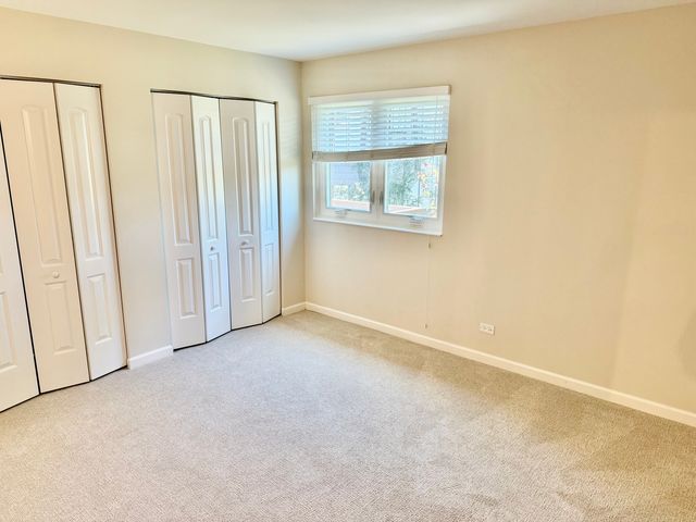 13000 Heiden Circle 3204, Lake Bluff, IL 60044